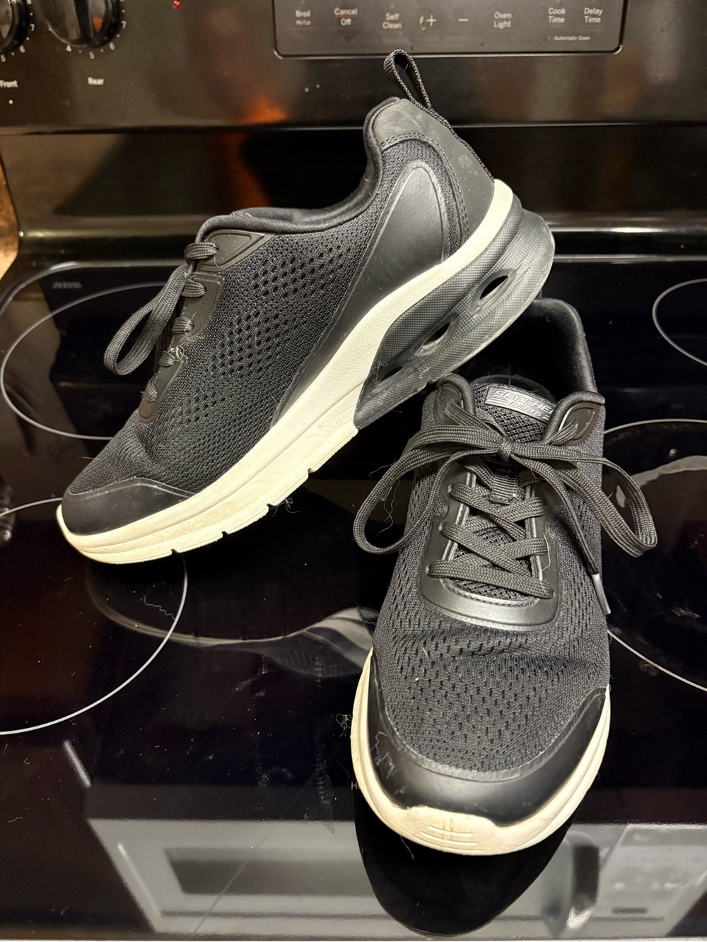 Skechers Black Athletic Sneakers with Cream Midsole